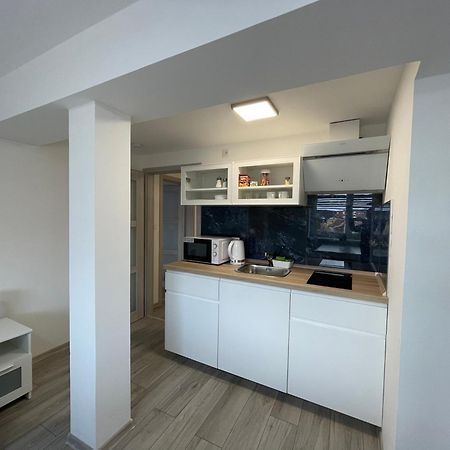 Apartmantt Cheb Buitenkant foto